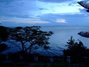 3002864-Lake-Kivu-0